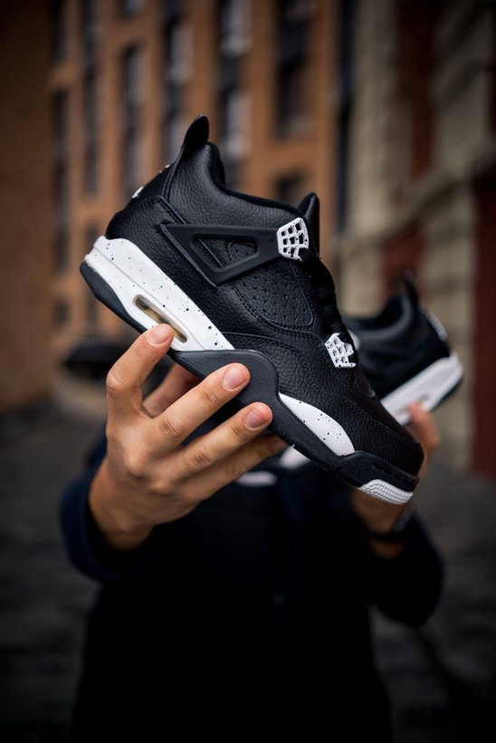 کتونی جردن فور ویتنامی مشکی سفید