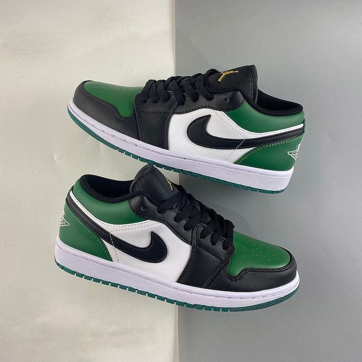 Jordan 1 Low Green Black