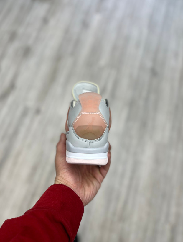 کتونی جردن ۴ آف وایت طوسی کرم