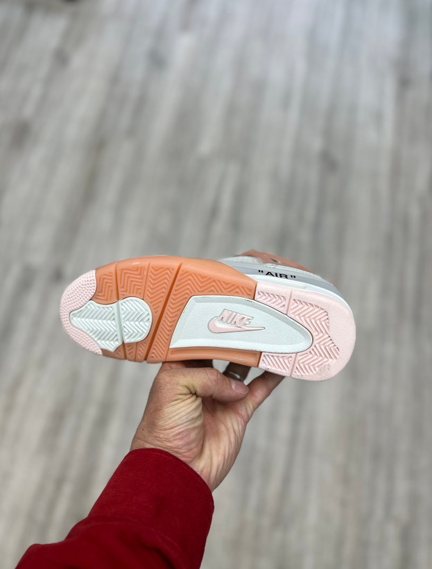 کتونی جردن ۴ مسترکوالیتی