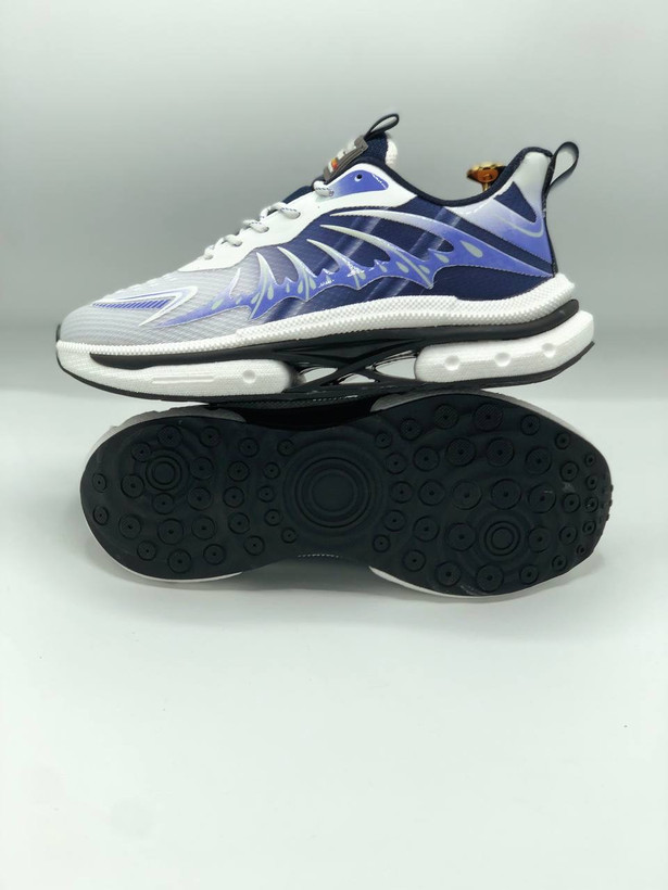 کتونی مردانه رانینگ Flame سفید سرمهای