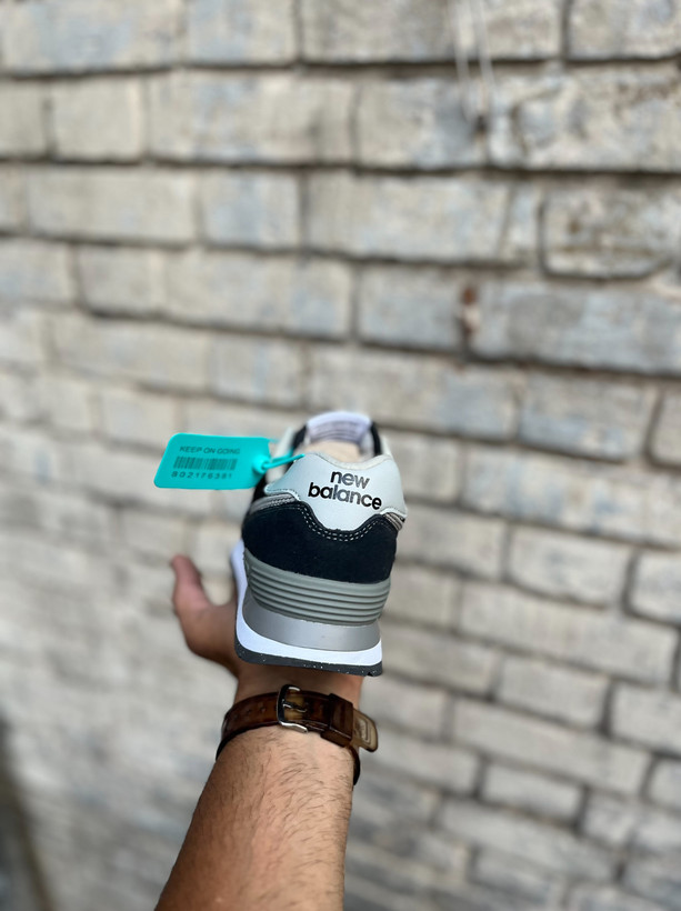 کتونی نیوبالانس ۵۷۴