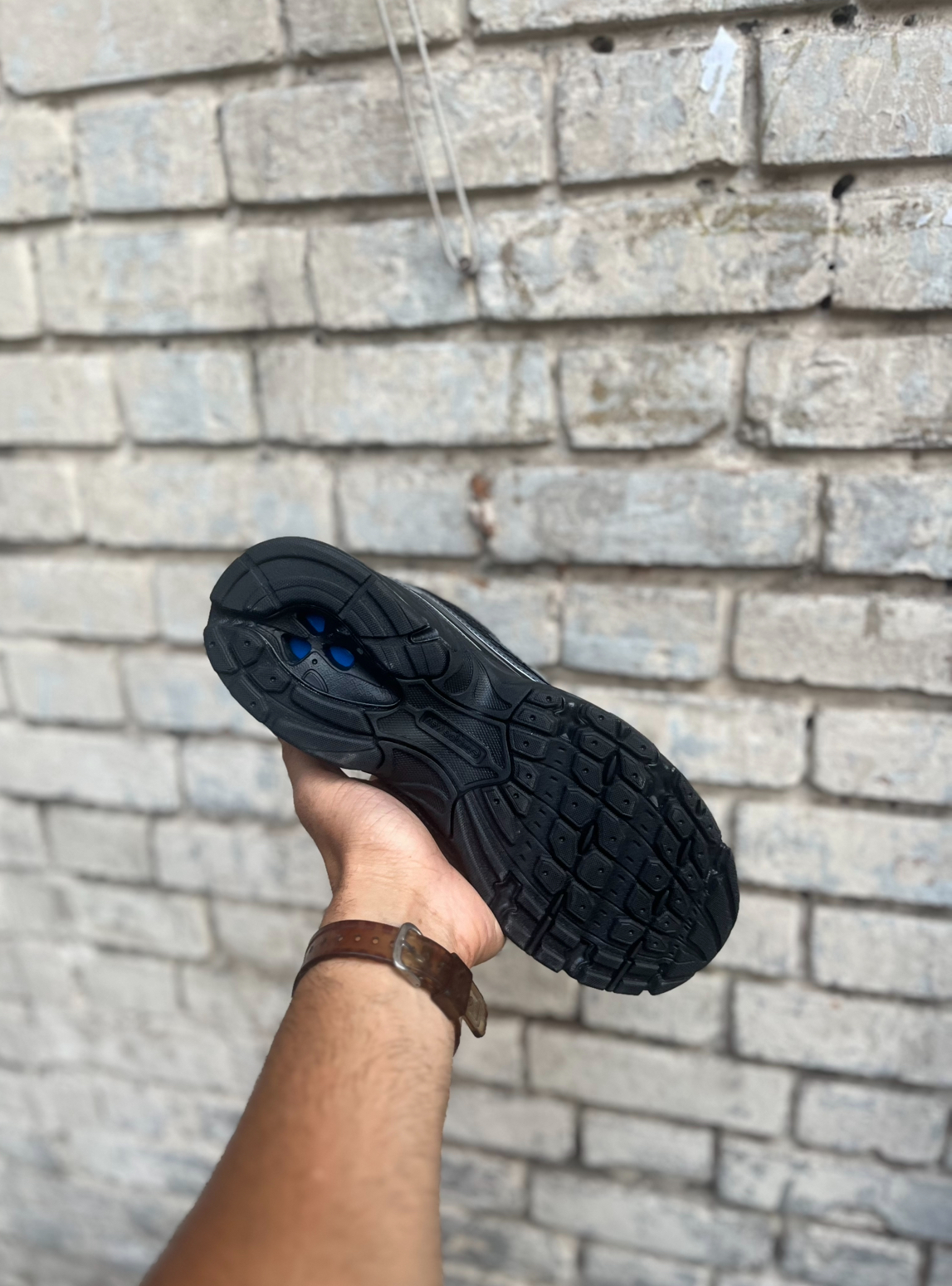 کتونی اسپرت نیوبالانس 740