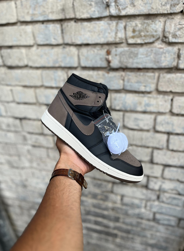 قیمت کتونی چردن 1 قهوه ای