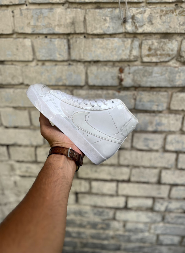 خرید کتونی زنانه نایکی بلیزر ساقدار