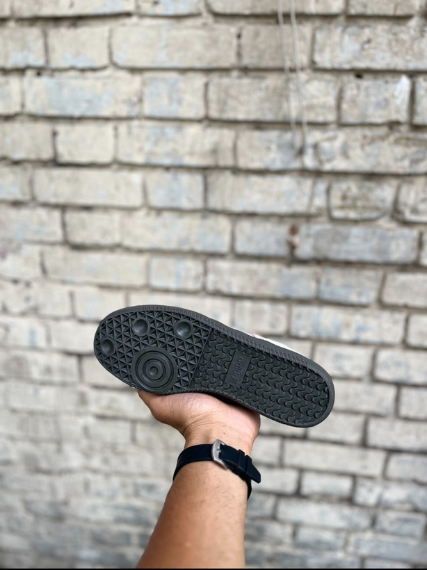 بهترین روشهای نگهداری و تمیز کردن کتانی آدیداس سامبا