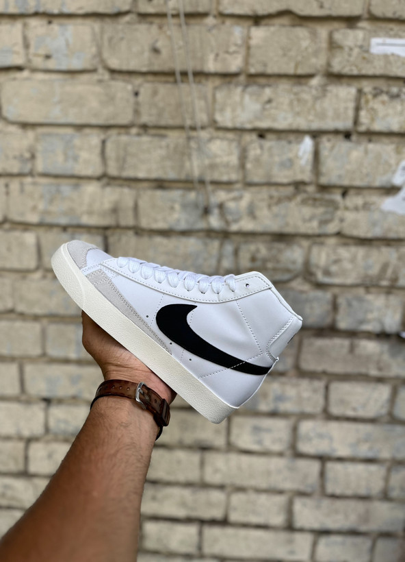 خرید کتونی زنانه نایکی بلیزر ساقدار