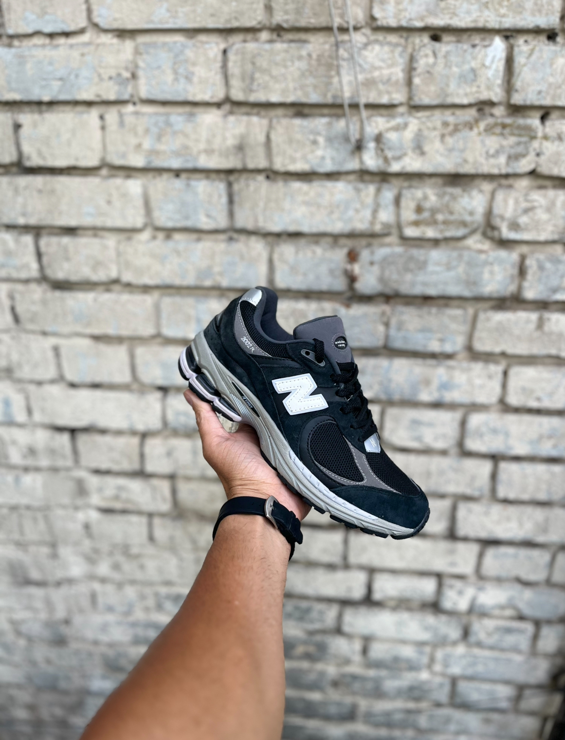 کتونی نیوبالانس مسترکوالیتی new balance 2002r