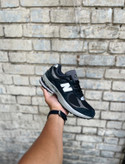 کتونی نیوبالانس مسترکوالیتی new balance 2002r