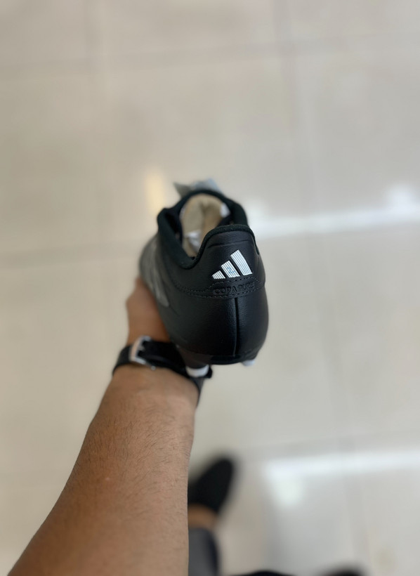 خرید کفش فوتبال اورجینال