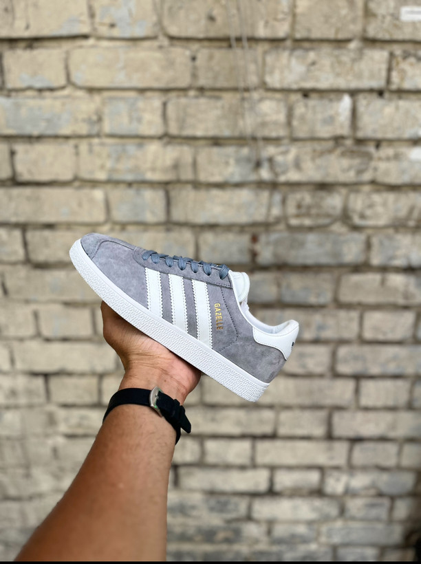 خرید کتونی زنانه ادیداس گزل کلاسیک