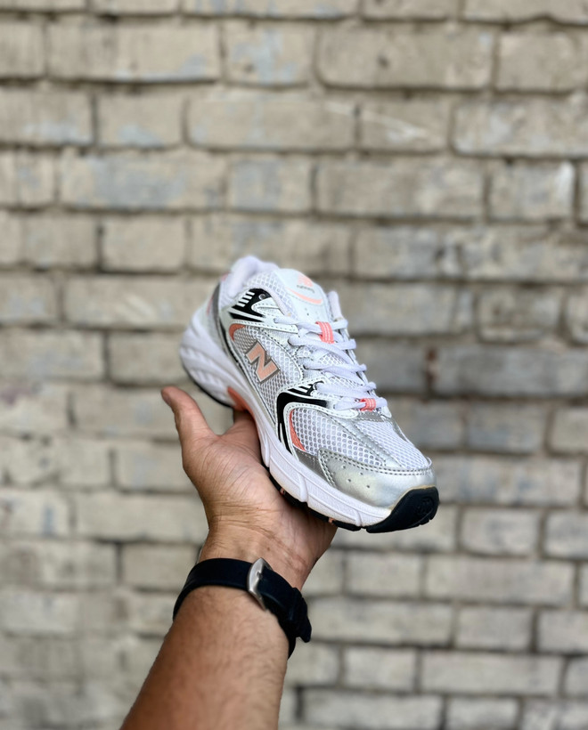 قیمت کتونی نیوبالانس 530