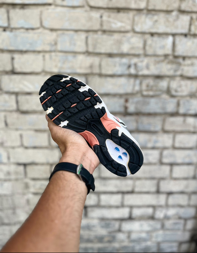 قیمت کتونی نیوبالانس 530 زنانه