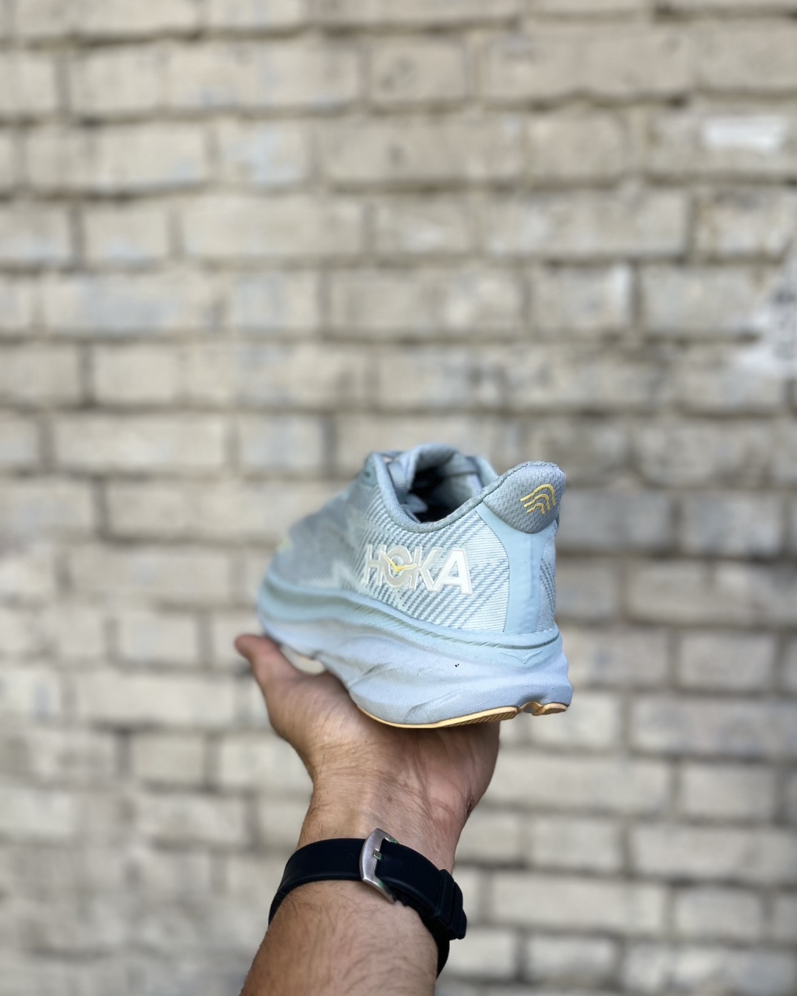 خرید قسطی کتونی هوکا