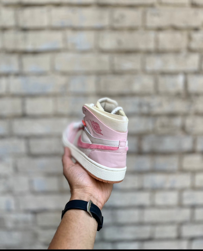 قیمت جردن 1 صورتی