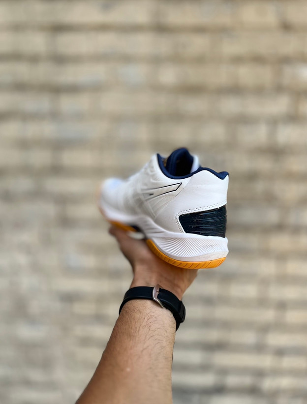 معرفی کتونی والیبالی اسکیس Asics Sky Elite FF مسترکوالیتی
