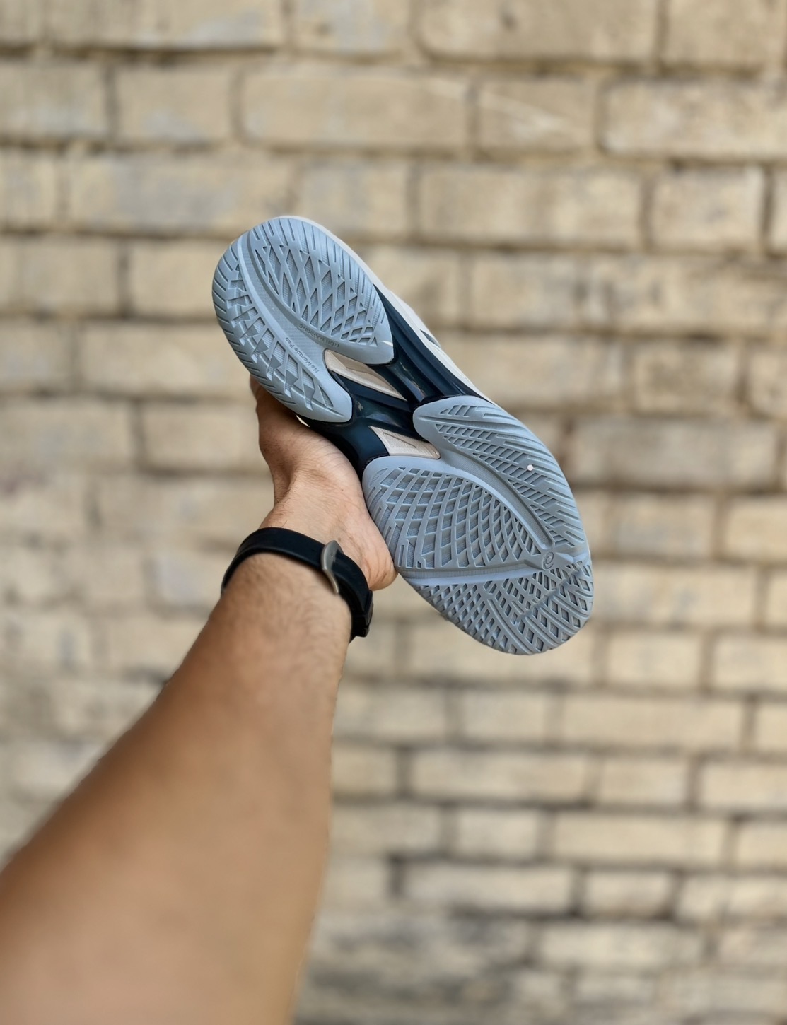 قیمت والیبالی اسیکس