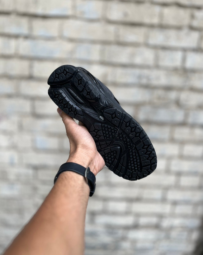 قیمت کتونی نیوبالانس ۱۹۰۶