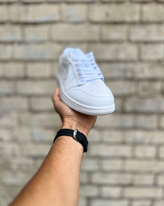 قیمت کتونی اسپرت جردن1 وان سفید مسترکوالیتی