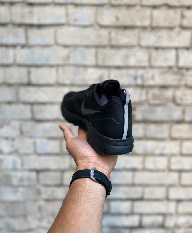 خرید قسطی کتونی اسپرت نایکی Zoom26X مشکی مستر کوالیتی