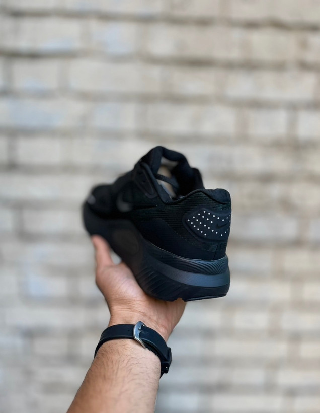 خرید قسطی کتونی ورزشی نایکی