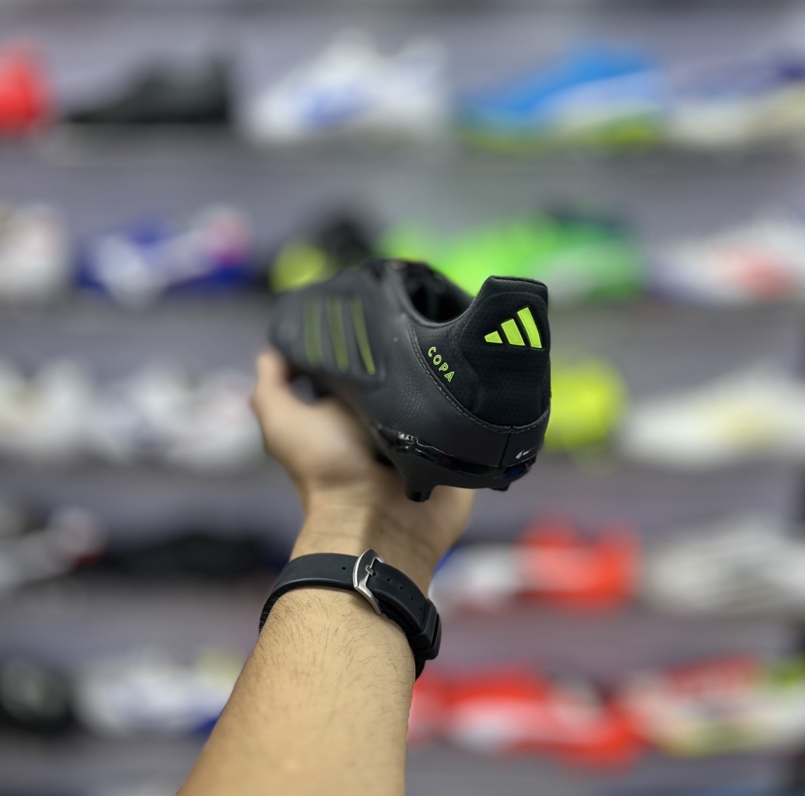 خرید استوک اورجینال ادیداس