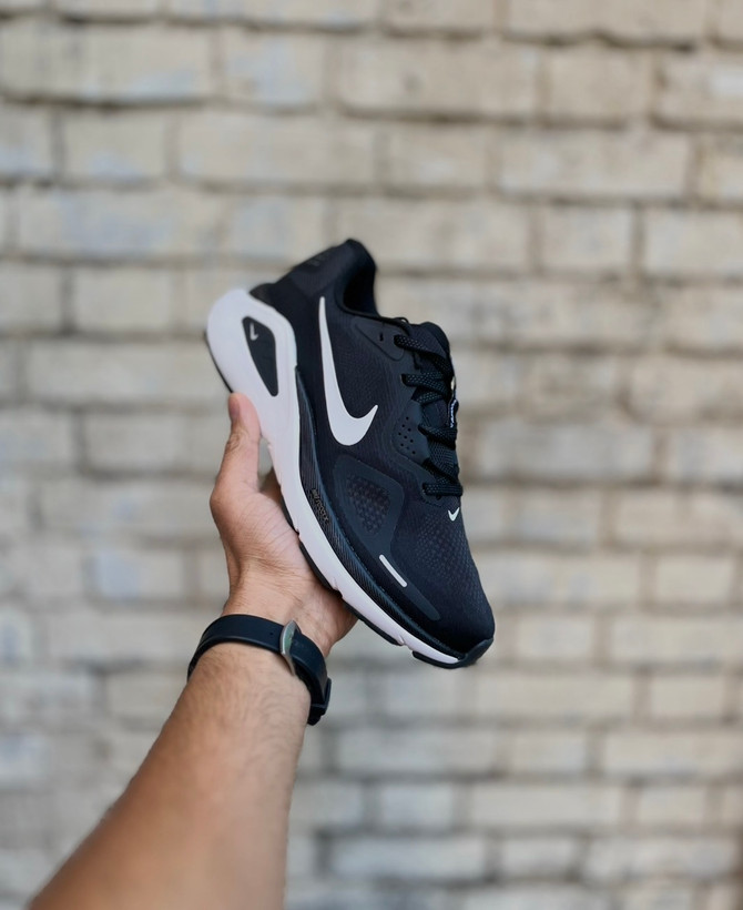 خرید کتونی نایکی استراکچر مستر کوالیتی