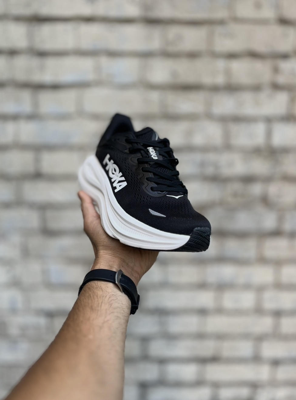 خرید قسطی کتونی اسپرت هوکا  باندی ۹ مشکی زیره سفید مستر کوالیتی