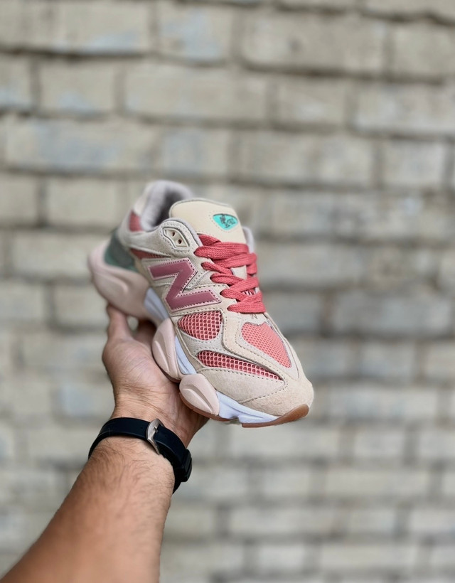 قیمت کتونی 9060 صورتی