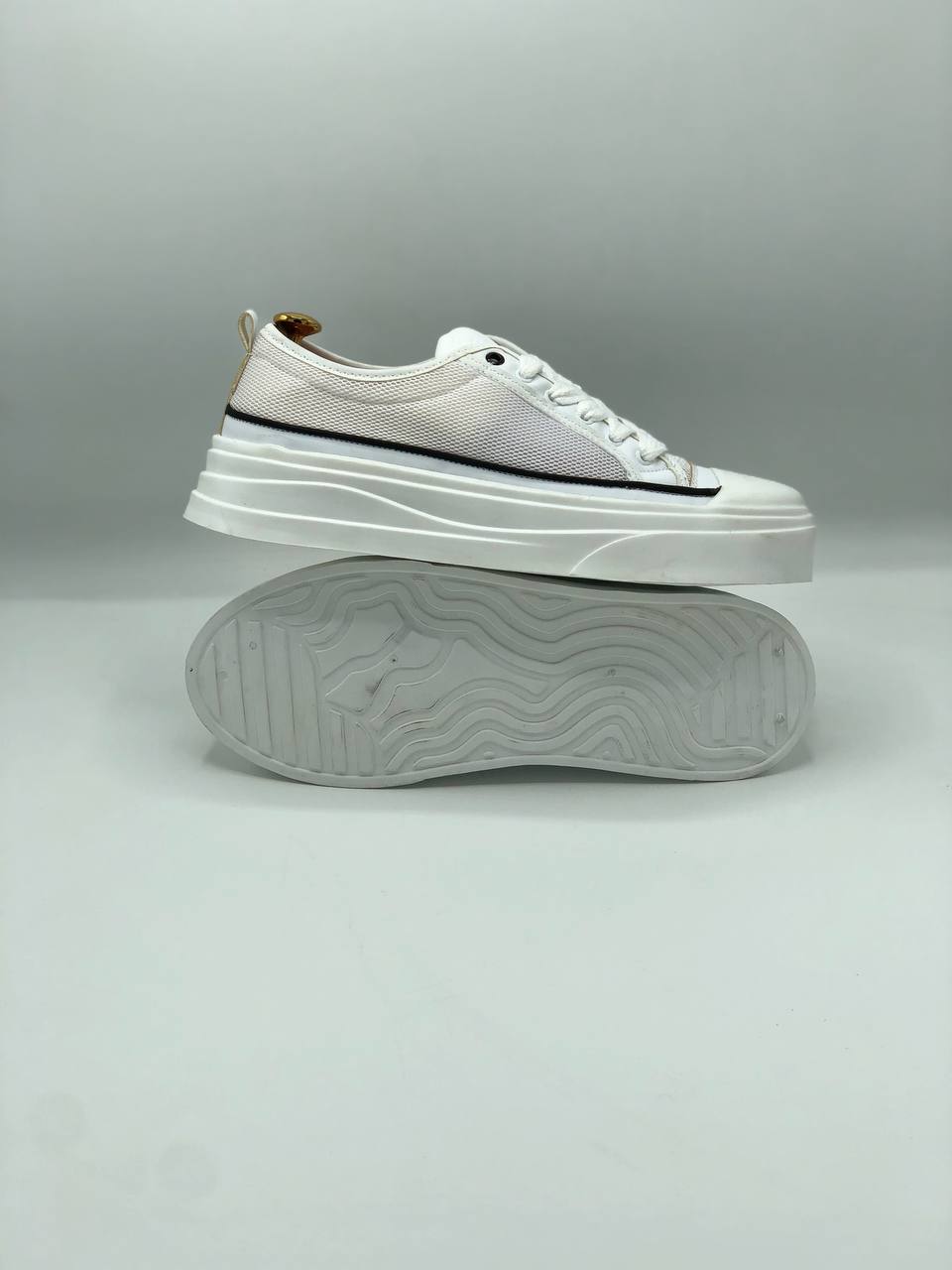 خرید قسطی کتونی