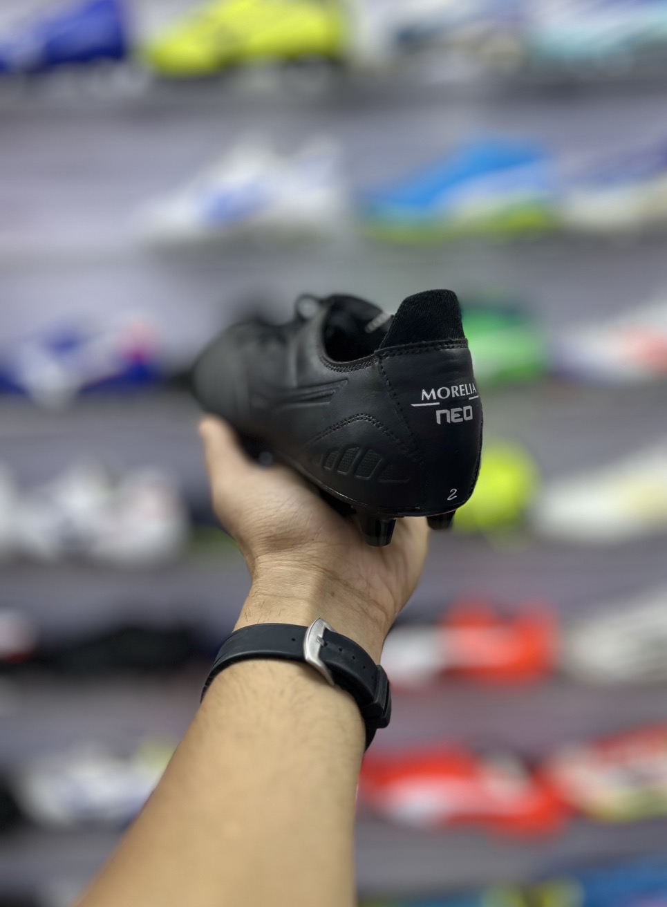 خرید قسطی کتونی میزانو