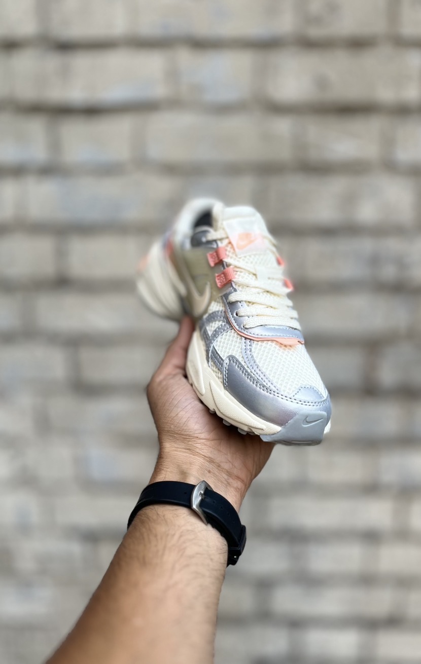 قیمت کتونی وی توکی مستر کوالیتی