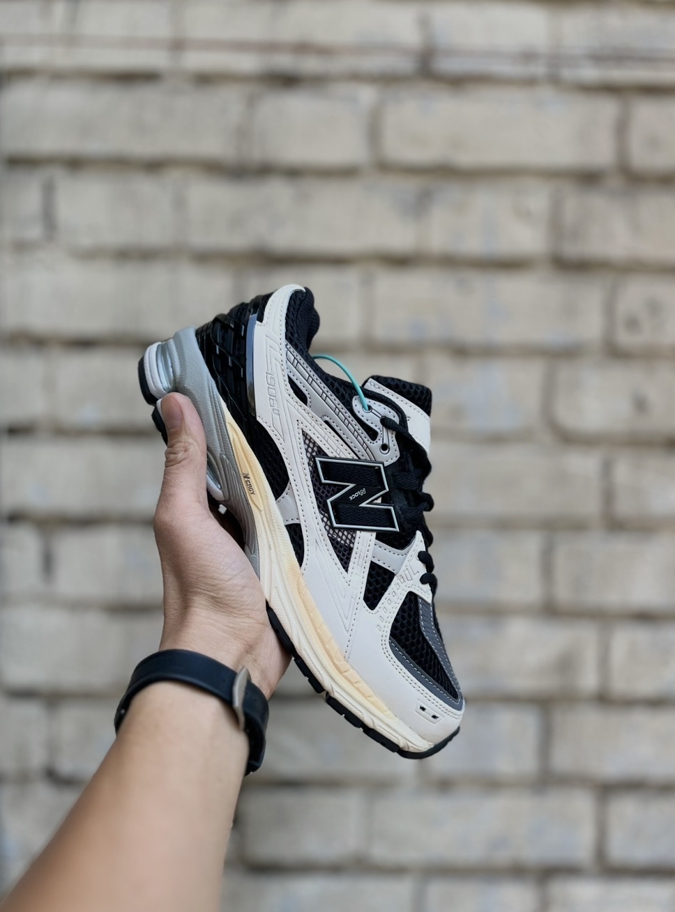 خرید قسطی کتونی نیوبالانس 1906 تولید 2025