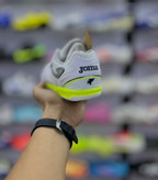 کفش فوتسال سفید فسفری جوما – زیره Non-Marking