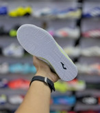 جزئیات رویه مدل Dribling سفید فسفری