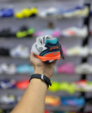 خرید کفش فوتسال اورجینال