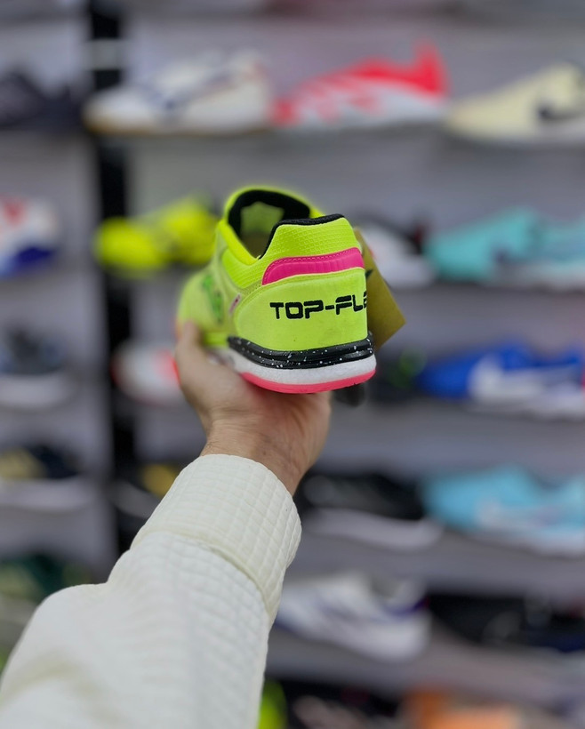 کفش فوتسال اورجینال جوما Top Flex Rebound سبز فسفری تولید ۲۰۲۵