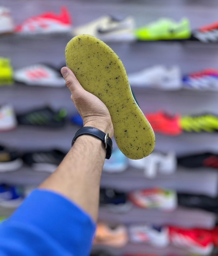 زیره سالنی ضدلغزش کفش فوتسال آدیداس Top Sala Competition برای حرکات انفجاری و دریبل سریع