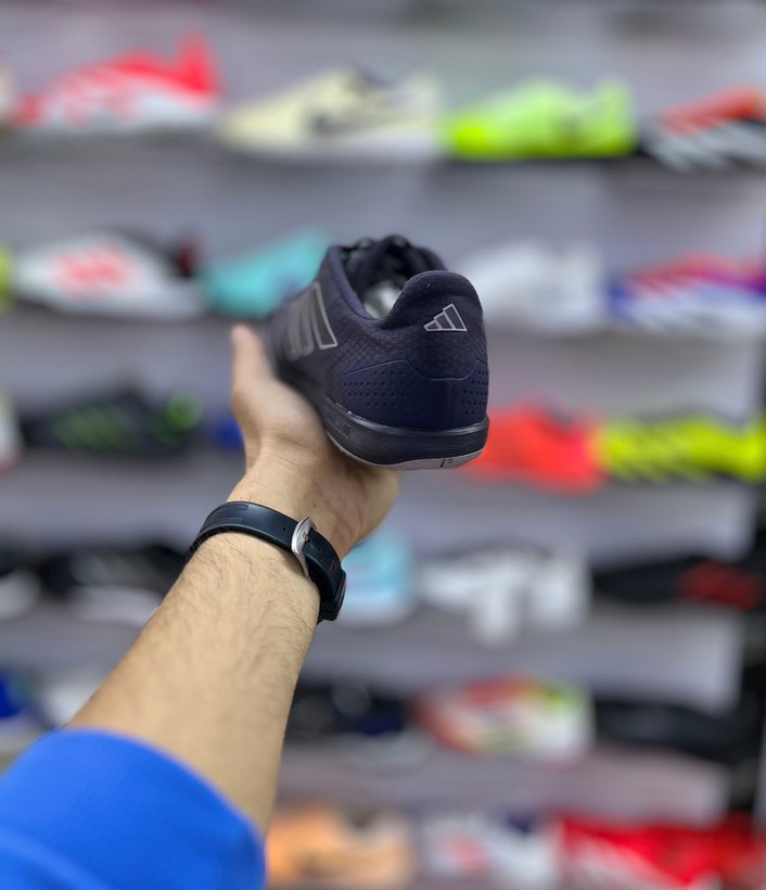 طراحی کلاسیک و مقاوم کفش فوتسال آدیداس Top Sala Competition مشکی اورجینال