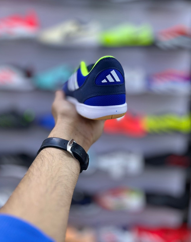 طراحی سبک و حرفهای کفش فوتسال آدیداس Top Sala Competition آبی سه خط سبز فسفری اورجینال