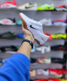 کفش فوتسال اورجینال نایکی Total90 سفید تولید ۲۰۲۵