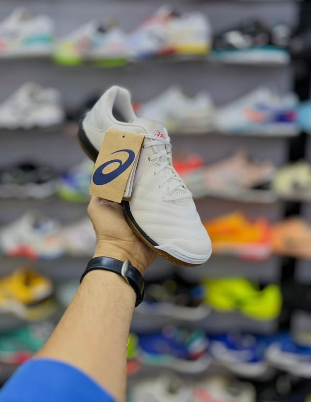 ASICS Calcetto WD9 سفید صورتی انتخاب بازیکنان سرعتی فوتسال