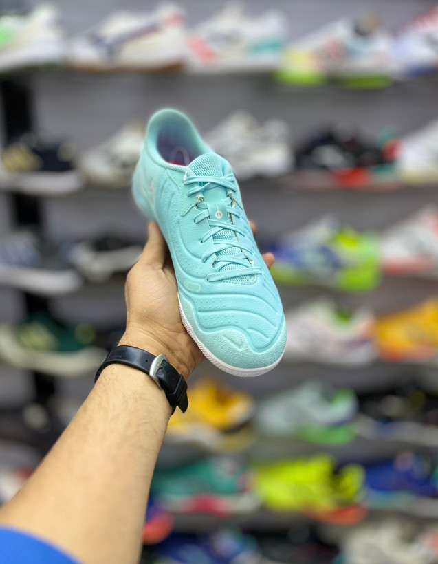 Nike Tiempo Legend 10 آبی با لوگو سفید ضد خستگی