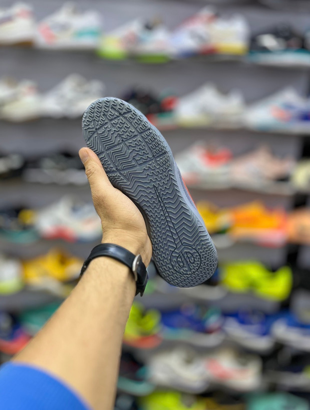 کفش سالنی حرفهای ضد خستگی مخصوص استارتهای ناگهانی