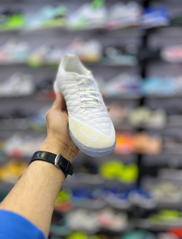 Nike Lunar Gato ۲۰۲۵ با کوشنینگ Lunarlon نرم و متعادل