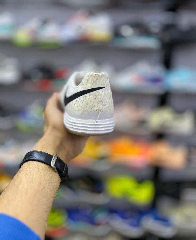 Nike Lunar Gato ۲۰۲۵ با کوشنینگ Lunarlon و ثبات بالا