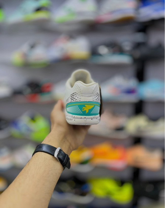 کفش سالنی حرفهای برای بازیکنان پلیمیکر و بازی ترکیبی