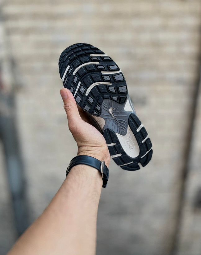 کفش اسپرت روزمره نایکی مستر کوالیتی طوسی نقرهای