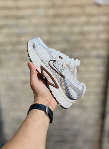 کتونی اسپرت نایکی V5 RNR نقرهای کرم مستر کوالیتی مناسب استفاده روزمره