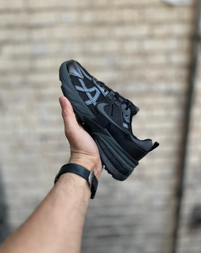 کتونی اسپرت نایکی V2K مشکی نقرهای مستر کوالیتی مناسب استفاده روزمره